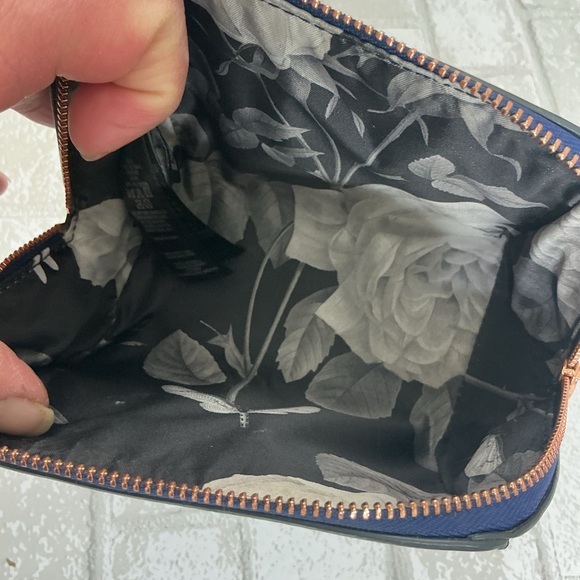 Ted Baker Navy Floral Cosmetic Bag - Picture 5 of 10